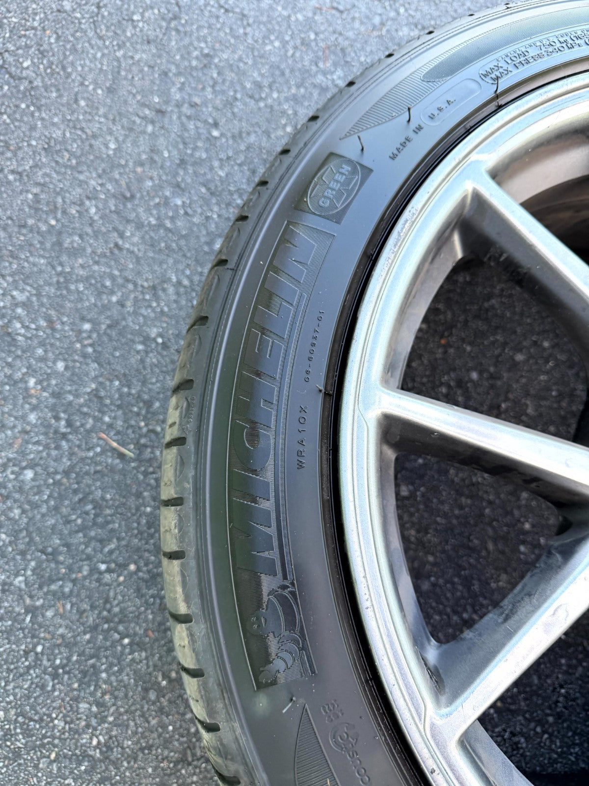 ♦️ 2017 - 2023 TESLA MODEL 3 ALLOY WHEEL RIM WITH TIRE OEM, 1044221-00-A