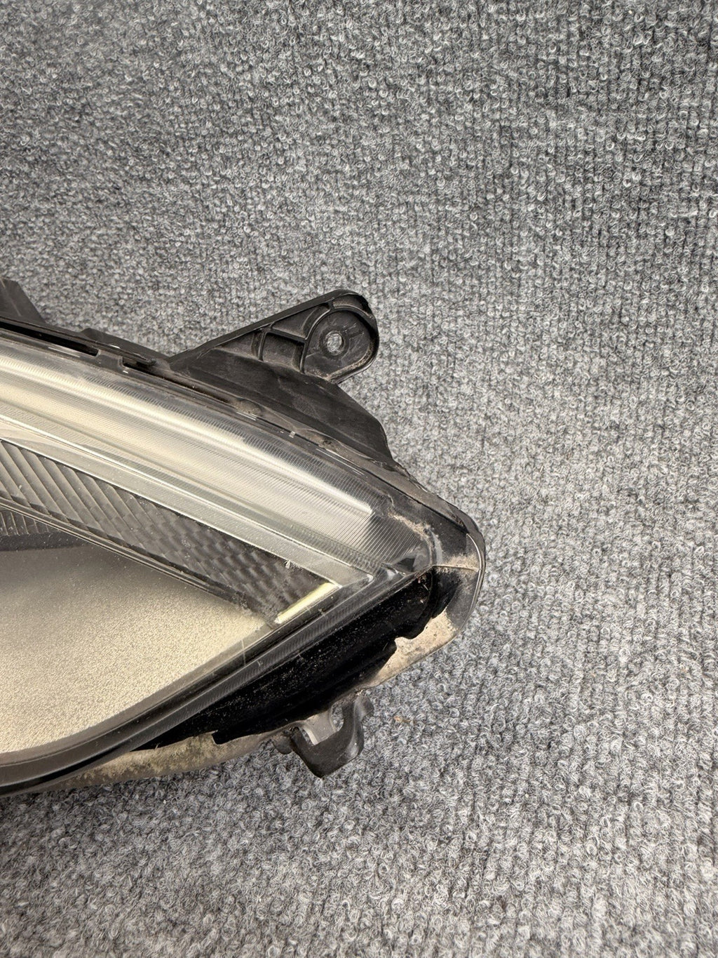 OEM 2012-2016 Tesla Model S HID Complete Right Passenger Headlight 6005907-00-D