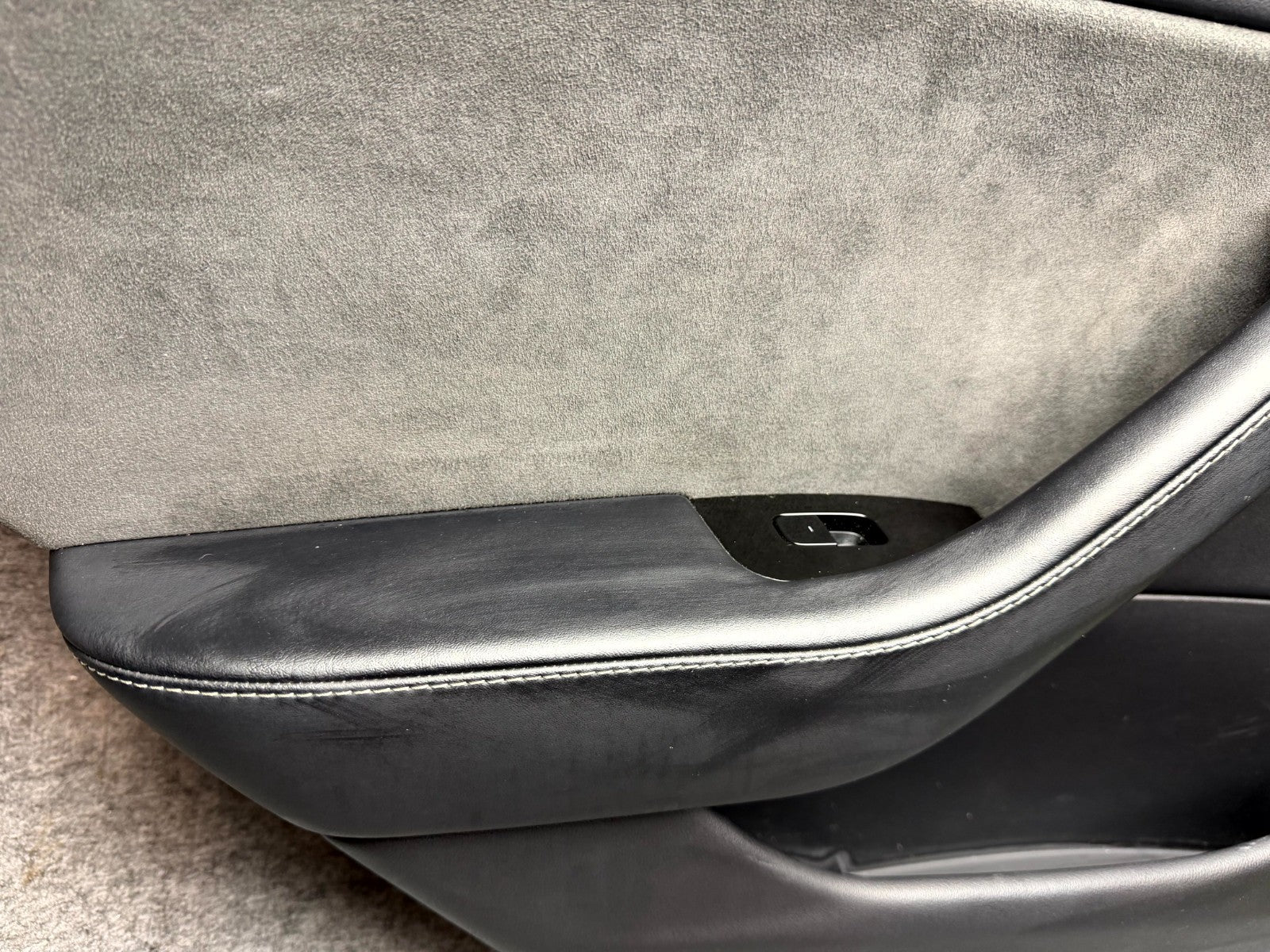 ♦️2017 - 2023 TESLA MODEL 3 REAR LEFT SIDE DOOR PANEL TRIM OEM, 1090413-01-M