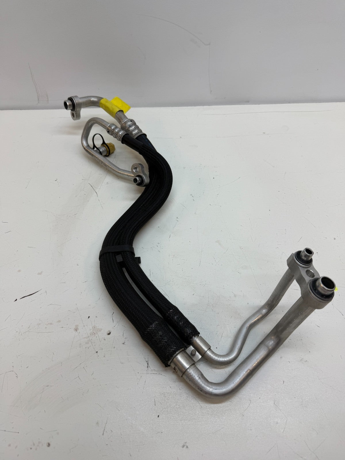 2017-2023 TESLA MODEL 3/Y Ac Air Conditioning Compressor Hose 1502020-00-C