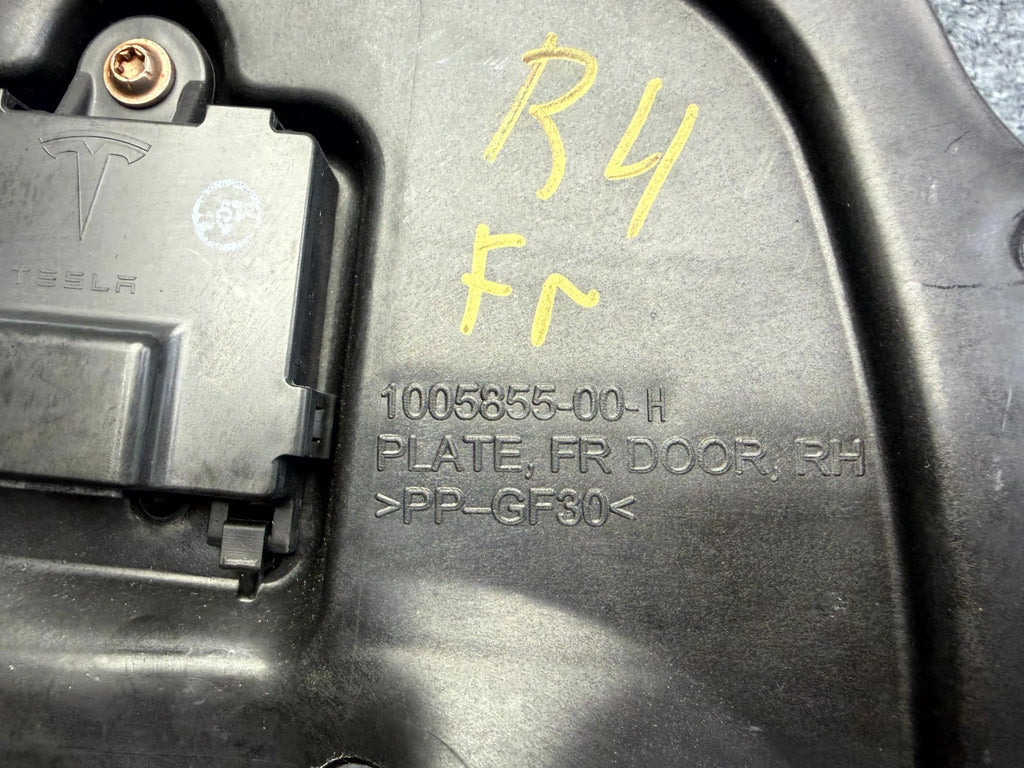 ♦️2012-2020 TESLA MODEL S FRONT RIGHT SIDE DOOR CONTROL MODULE OEM, 1003101-00-E