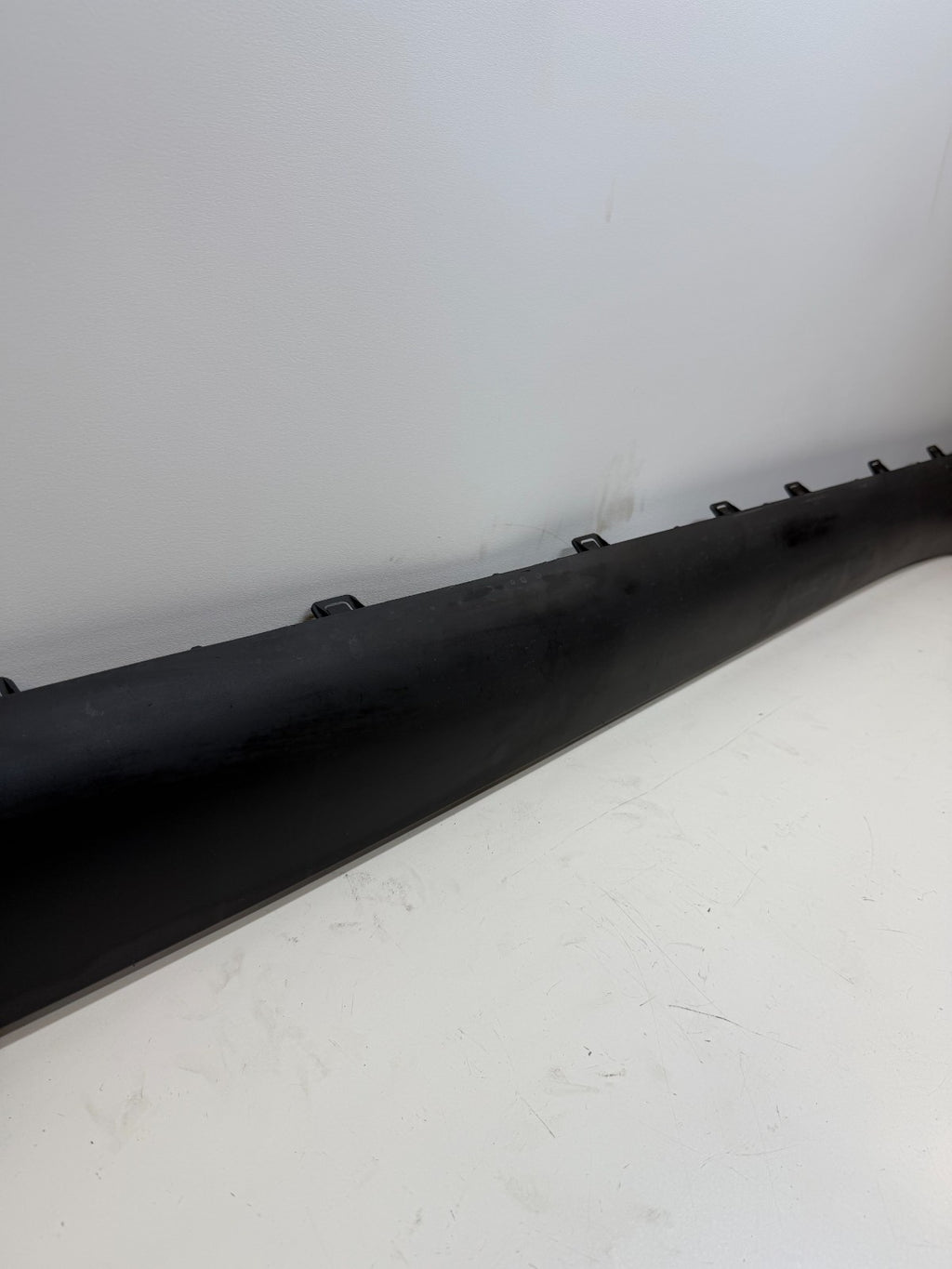 2020 - 2024 Tesla Model Y Left Side Sill Rocker Panel Molding 1497740-00-C