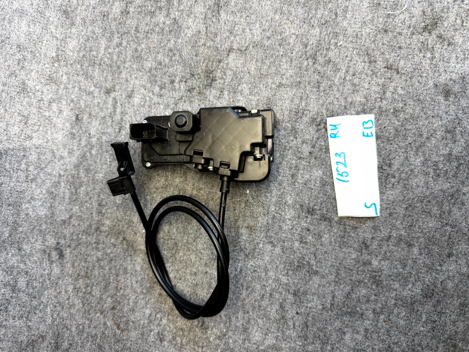 ♦️2012-2020 TESLA MODEL S REAR RIGHT DOOR LOCK LATCH ACTUATOR OEM, 6008914-00-D