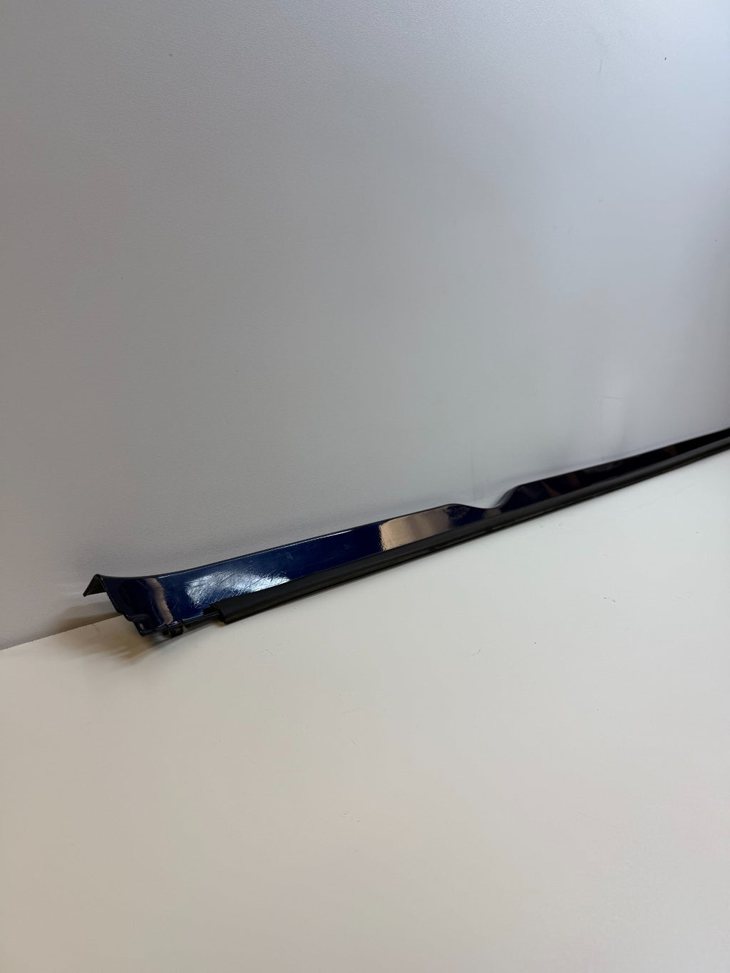 2012-20 Tesla Model S Driver Side Rocker Panel Scuff Plate Molding 1012215-00-G