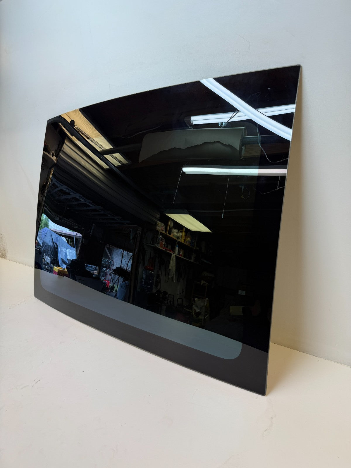 2012-2015 Tesla Model S Front Section Fixed Sunroof Glass 43R-000357