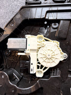 2020-2024 TESLA MODEL Y FRONT RIGHT DOOR WINDOW REGULATOR & MOTOR OEM,149550900J