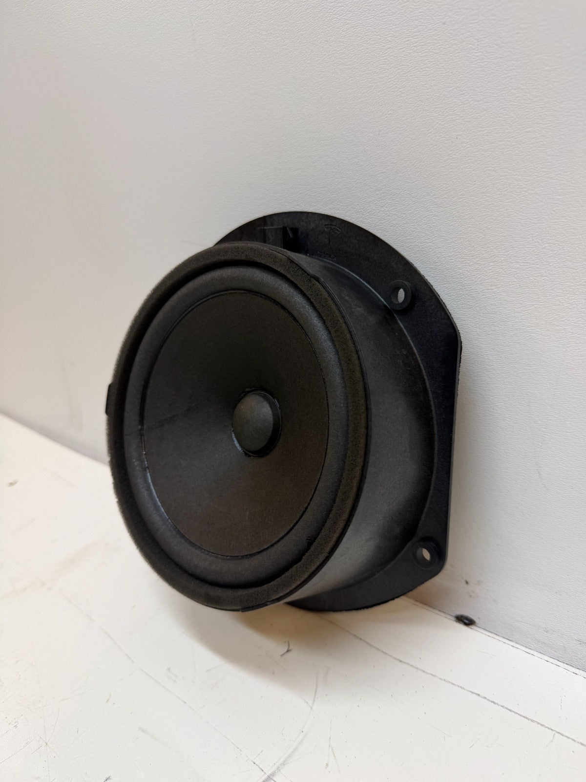 12-20 Tesla Model S Rear Left Driver Side Mid Woofer Audio Speaker 1004833-02-A