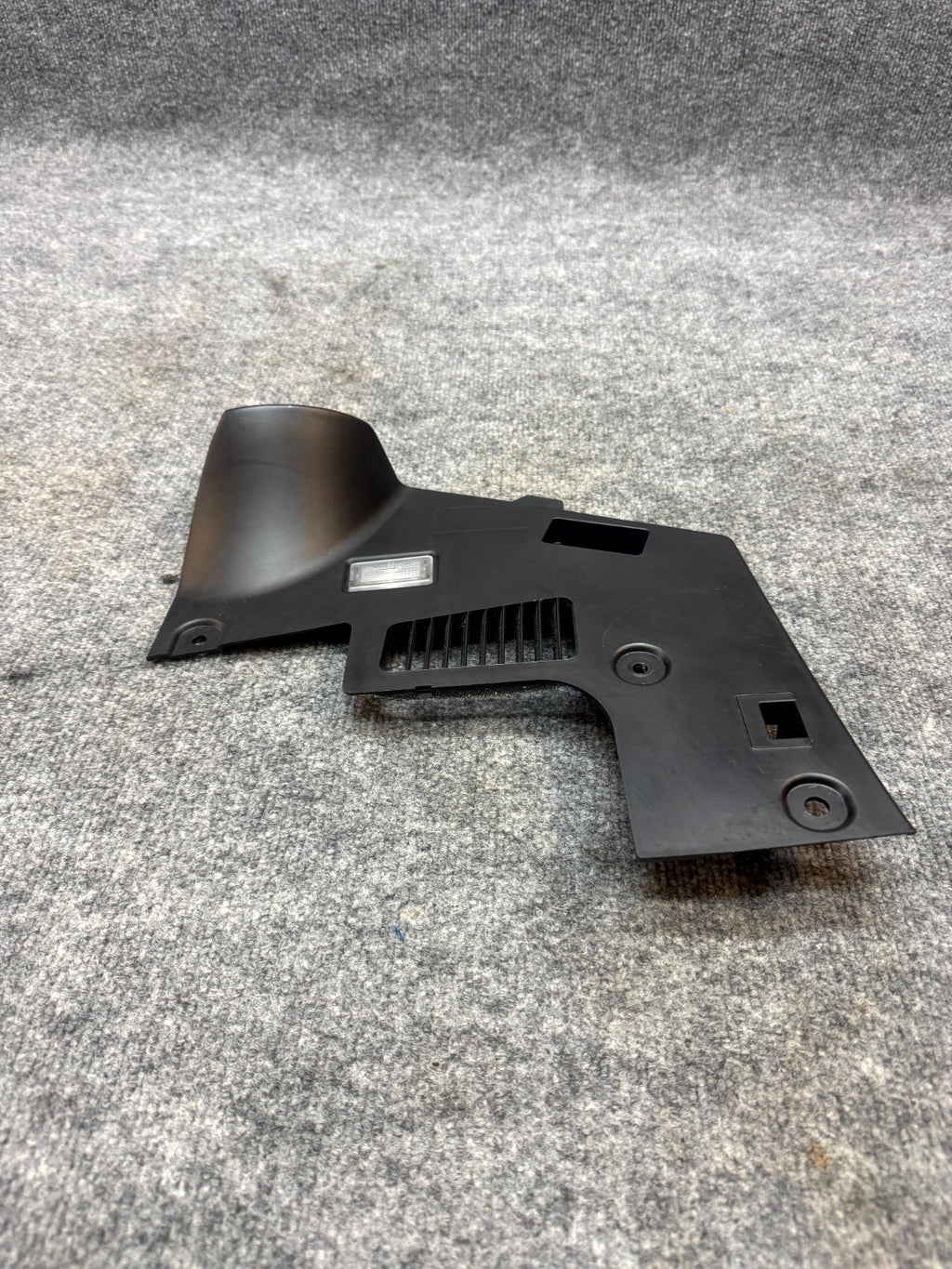 2017‑2023 TESLA MODEL 3 UNDER DASH LEFT SIDE LOWER COVER TRIM OEM, 1100579-00-H