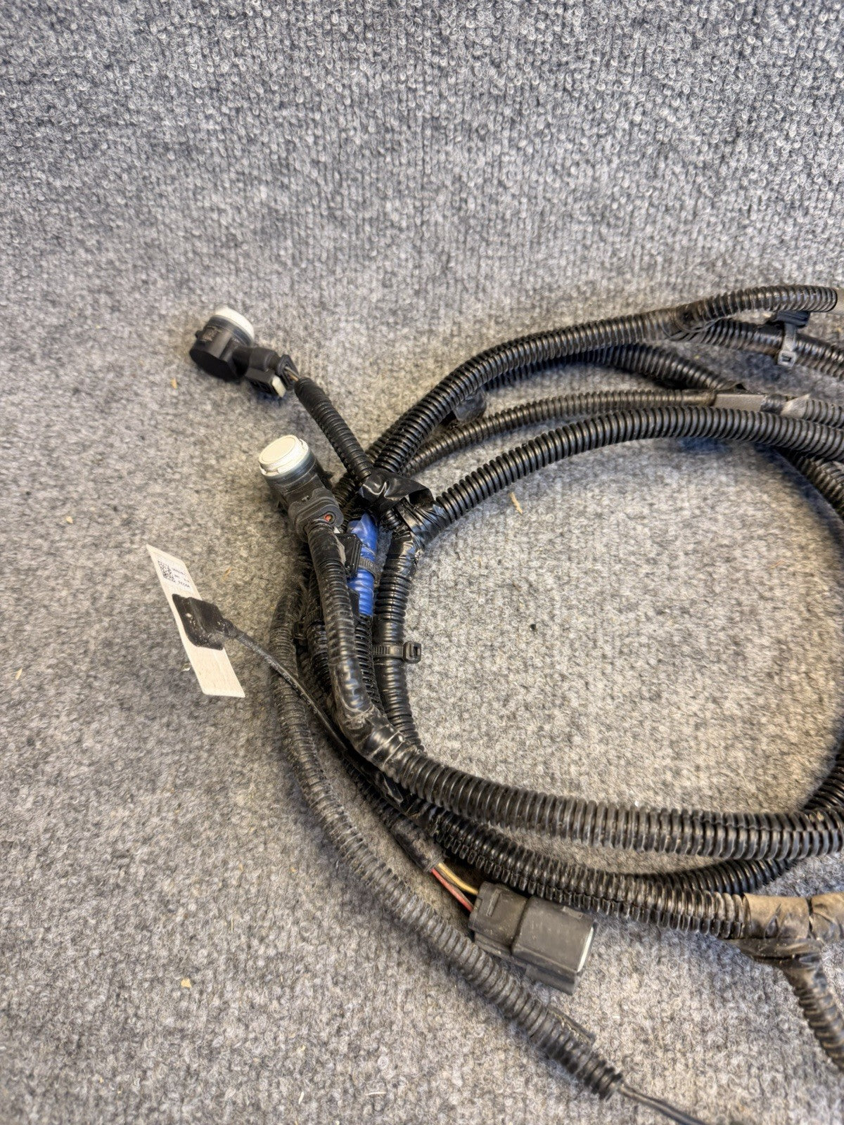 16-20 TESLA MODEL X REAR BUMPER PARKING ASSIST SENSOR WIRE HARNESS AND SENSORS