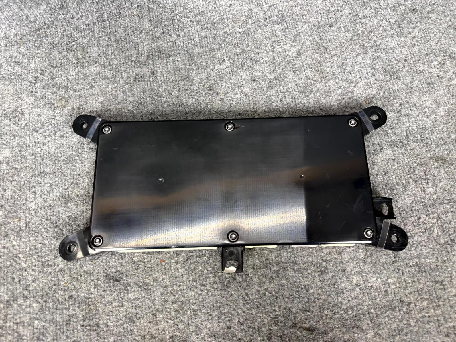♦️16-20 Tesla Model X Chassis Rear Body Computer Control Module OEM,1043900-00-E