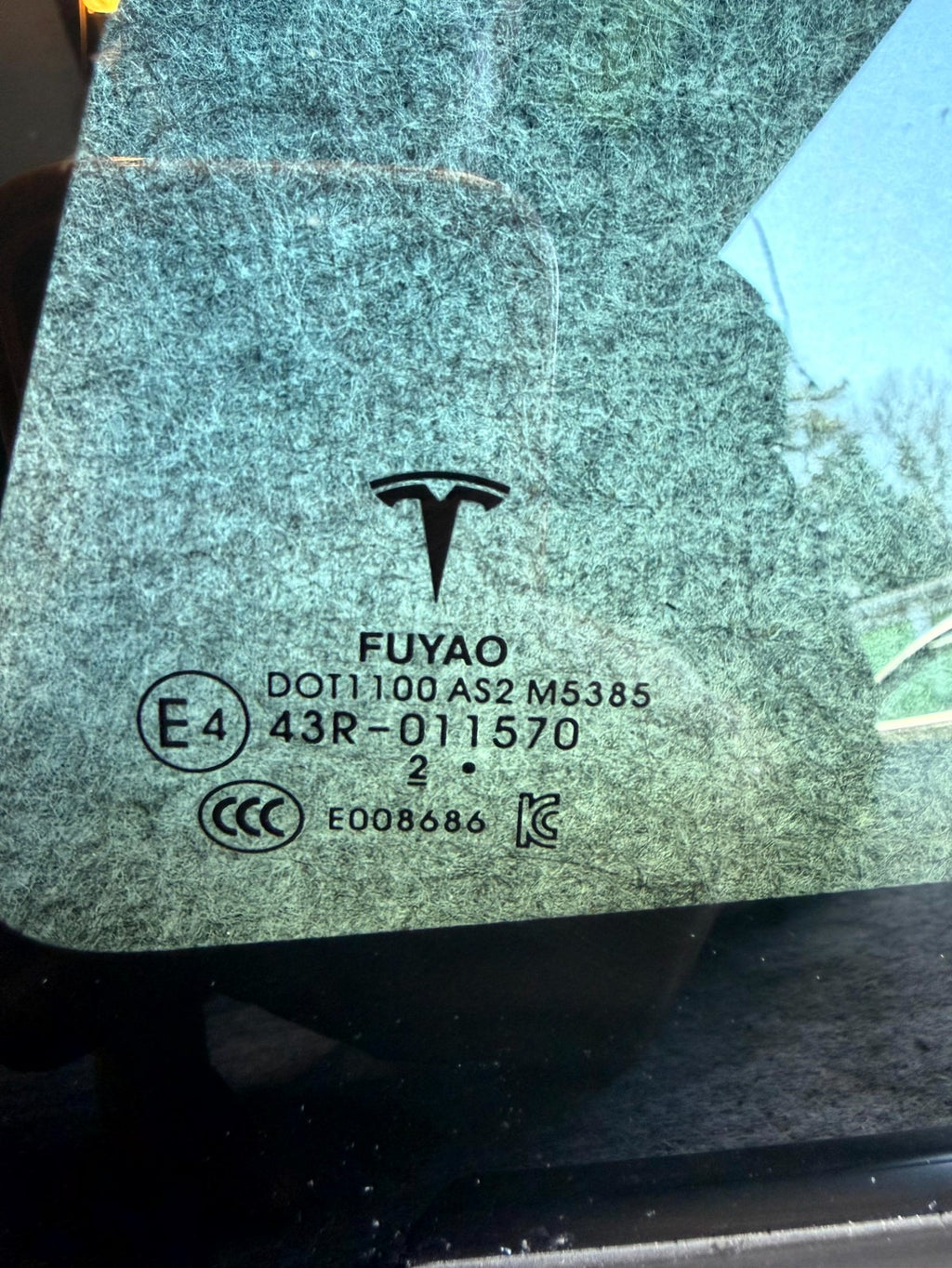 ♦️17-23 TESLA MODEL 3 REAR LEFT QUARTER WINDOW GLASS W/ MOLDING OEM, 151497801C