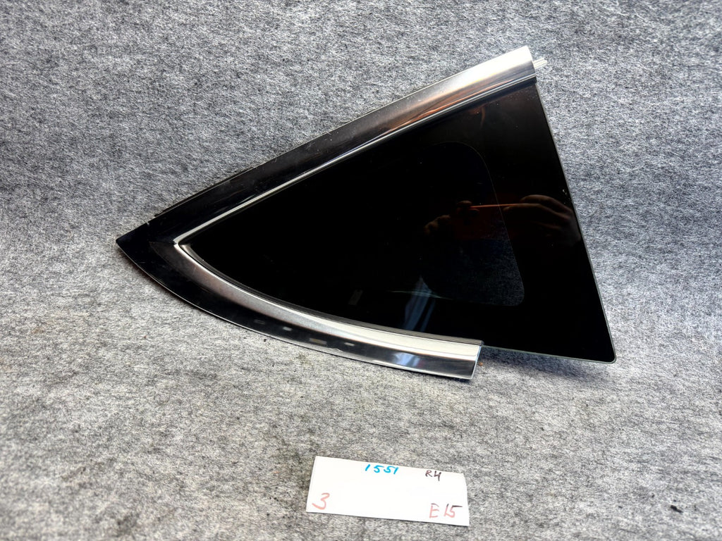 ♦️2017-2023 TESLA MODEL 3 REAR RIGHT SIDE QUARTER WINDOW GLASS OEM, 1080706-00-H