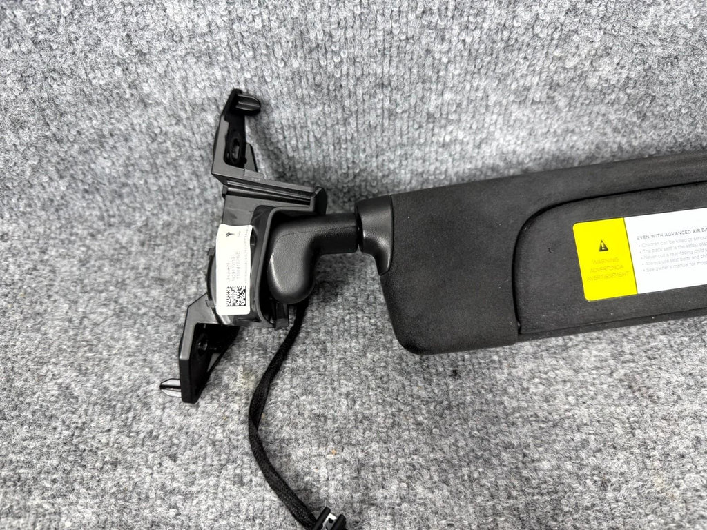 2016-2023 Tesla Model X Front Left Side Sun Visor Sunvisor OEM, 1108417-86-E