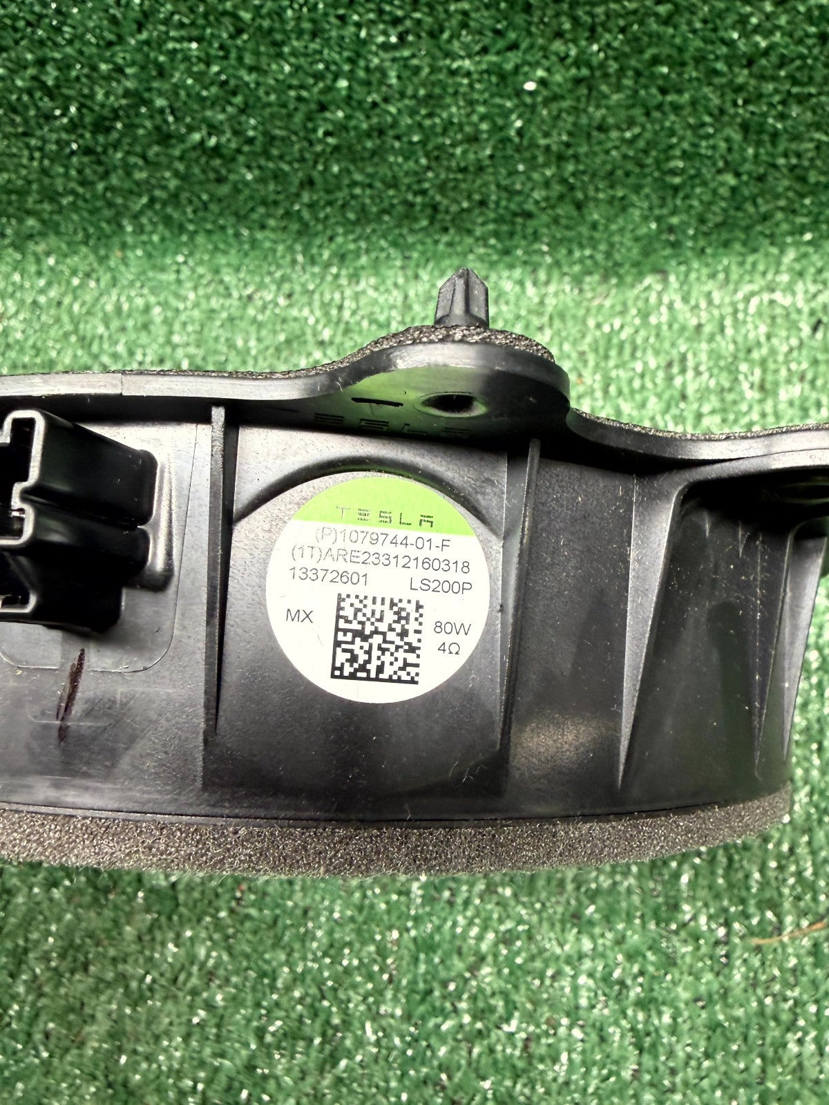 ♦️2020–2024 TESLA MODEL Y FRONT LEFT SIDE DOOR SPEAKER WOOFER OEM, 1079744-01-F