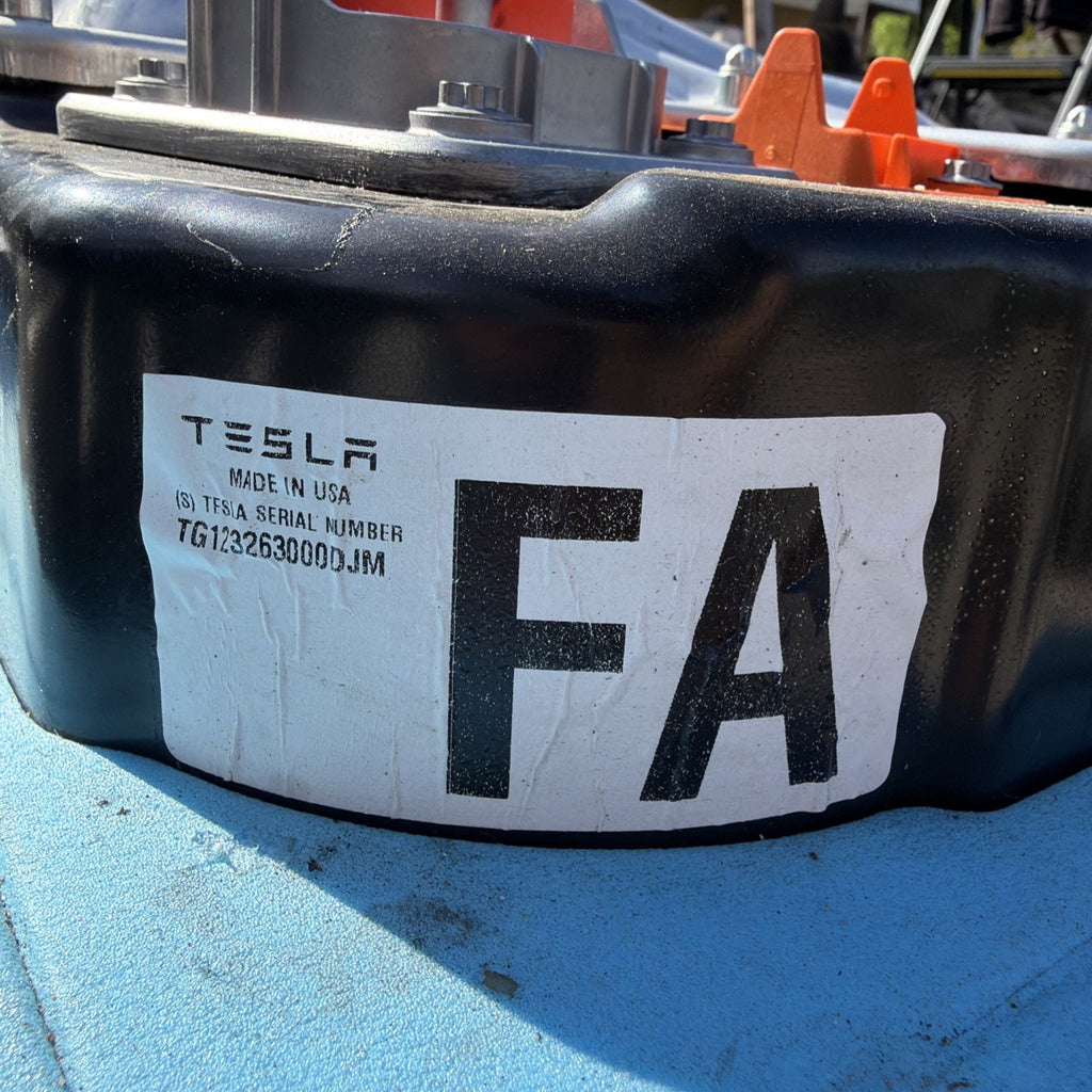 2018-2023 TESLA 3-Y AWD LONG RANGE BATTERY PACK 82KWH 400V DC 31K MILES OEM