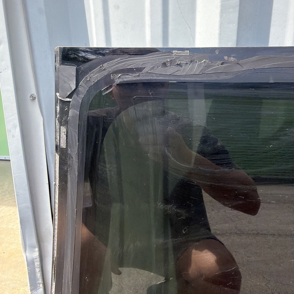17-23 Tesla Model 3 Middle Panoramic Sunroof TOP Window Glass OEM