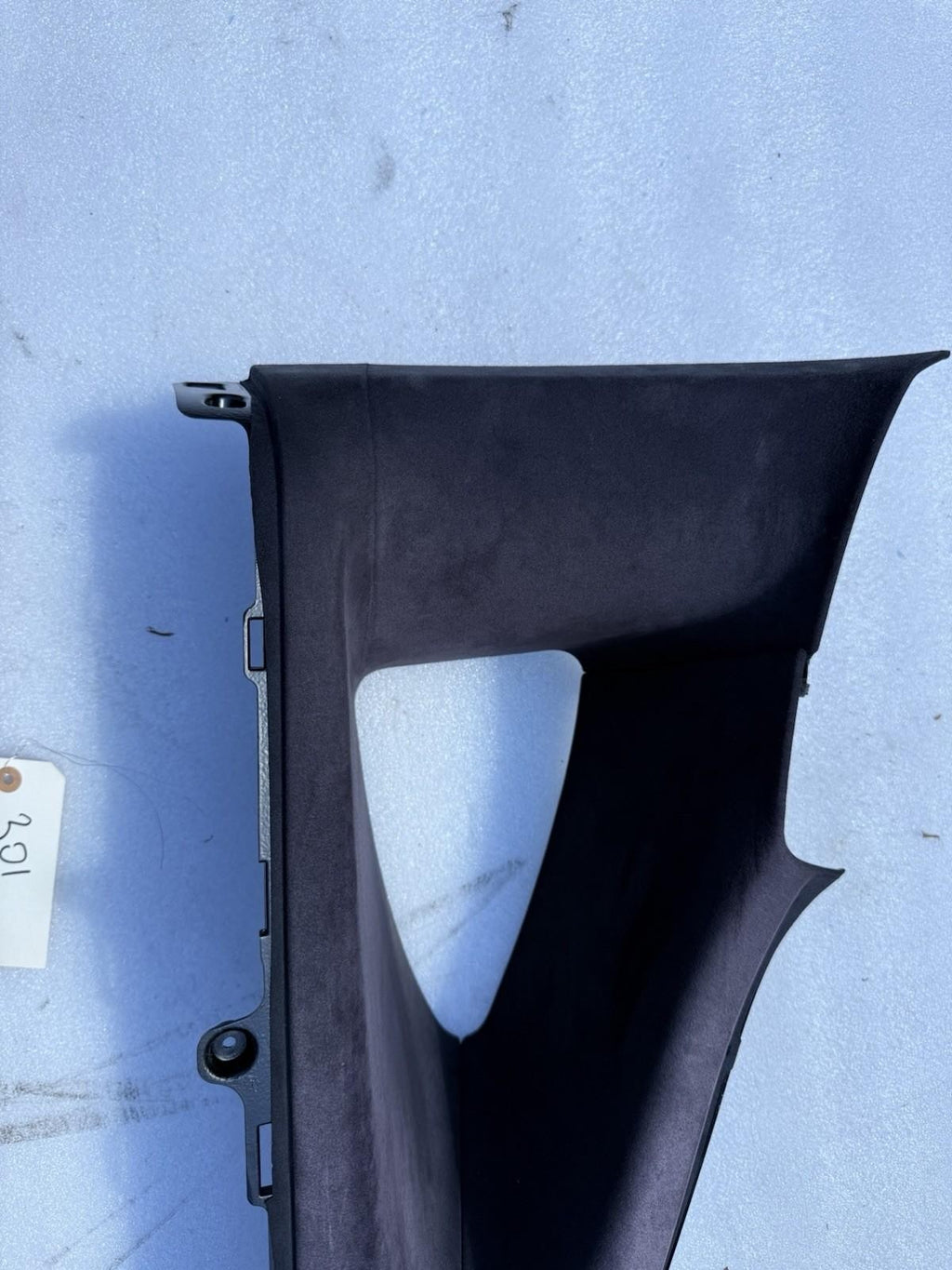 ♦️2016-2020 TESLA MODEL X REAR RIGHT SIDE C PILLAR TRIM COVER OEM, 1035960-04-D