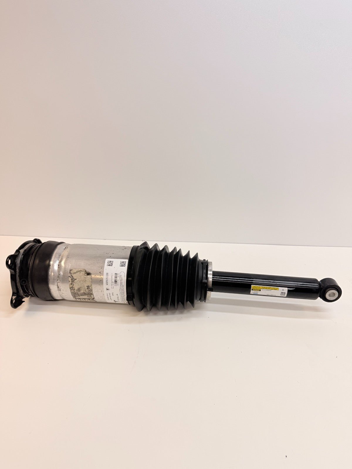 2016-2020 Tesla Model S Rear Left Suspension Air Spring Shock Absorber AWD