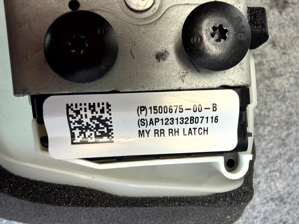 ♦️17–23 TESLA MODEL 3 REAR RIGHT SIDE DOOR LOCK LATCH ACTUATOR OEM 1500675-00-B