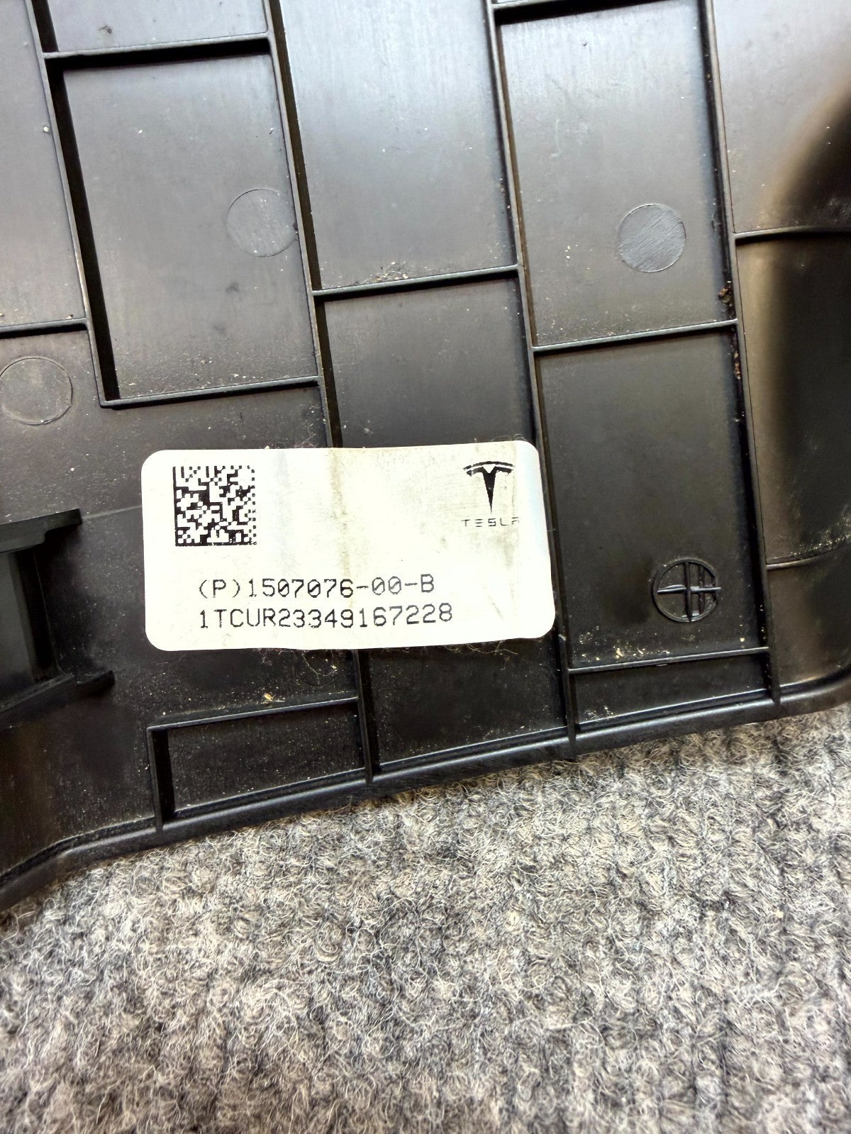 17-23 TESLA MODEL 3 LEFT UNDER DASHBOARD FOOTWHEEL STEERING TRIM OEM, 150707600B