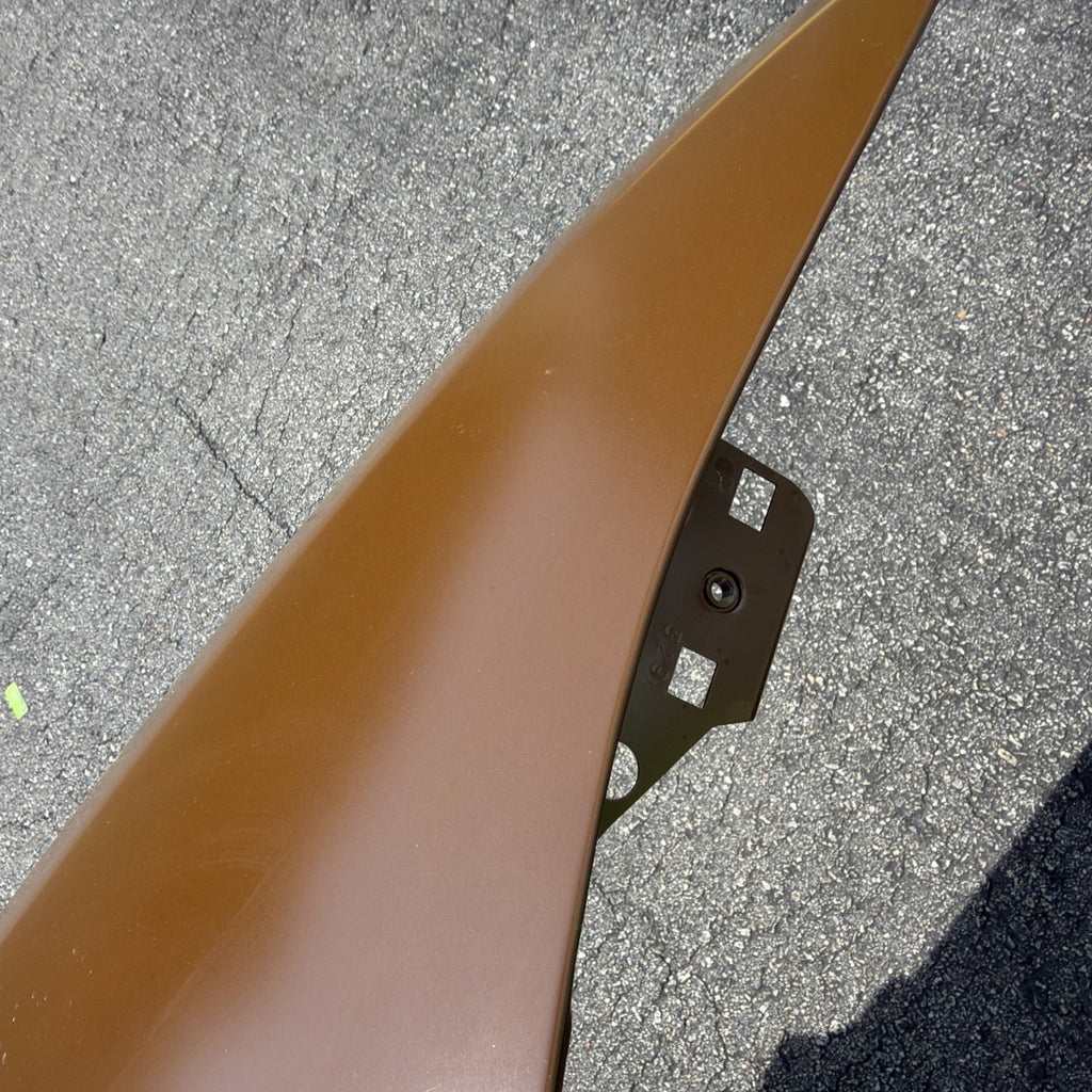 OEM 21-26 Tesla Model S Front RH Fender Shell Passanger Side Panel 1562552-E0-A