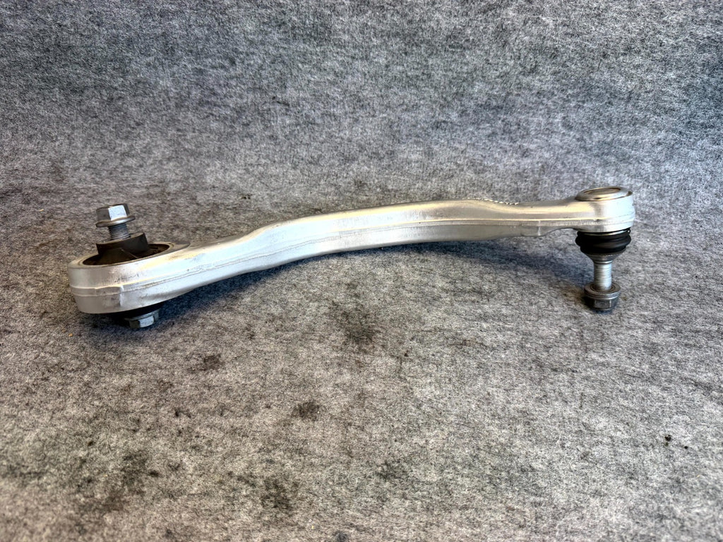 ♦️17-23 TESLA MODEL 3 FRONT RIGHT SIDE LOWER CONTROL ARM OEM, 044341-00-D