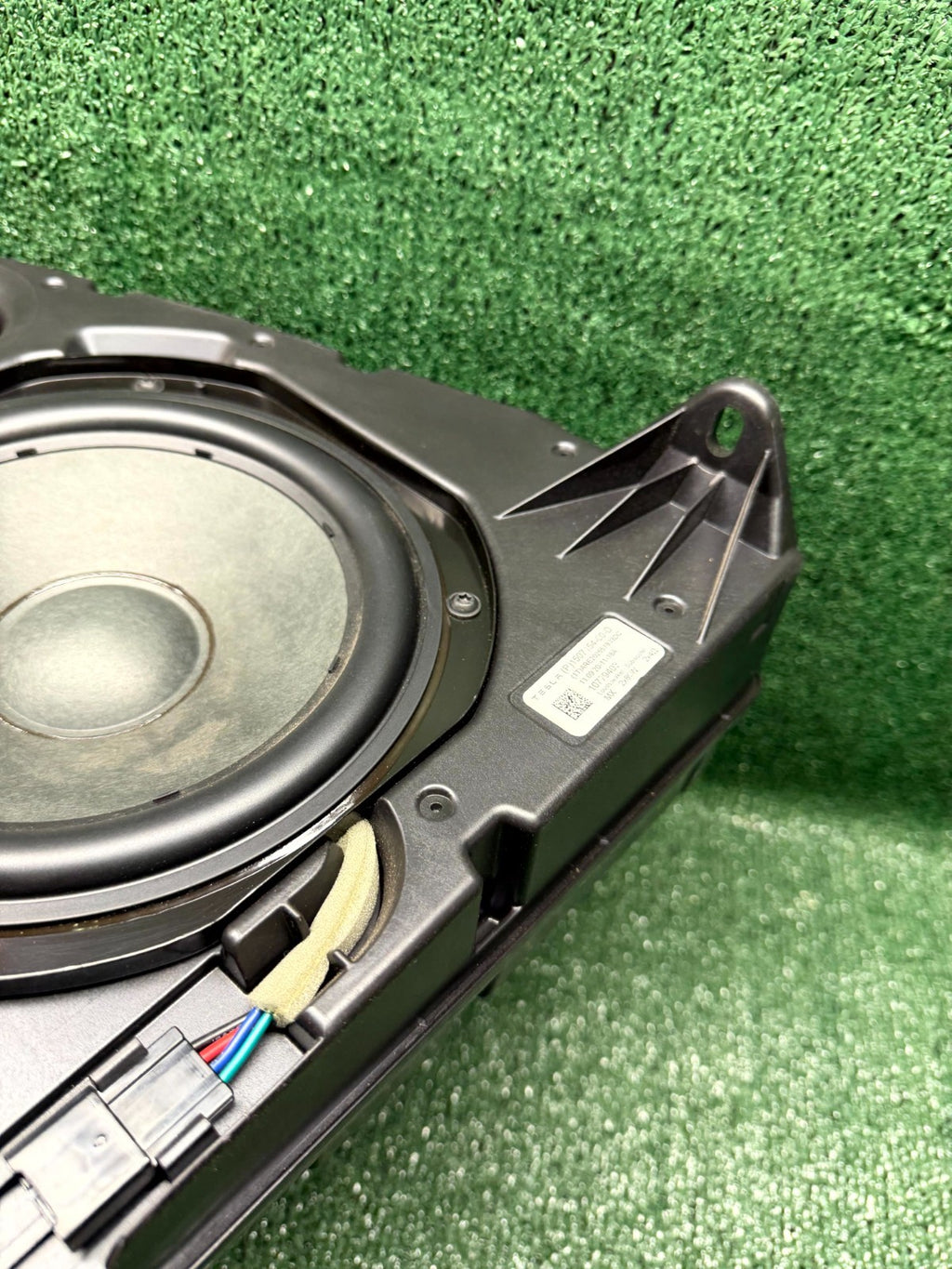♦️20-25 TESLA MODEL Y AUDIO SPEAKER SUBWOOFER ASSEMBLY OEM, 1507154-00-D