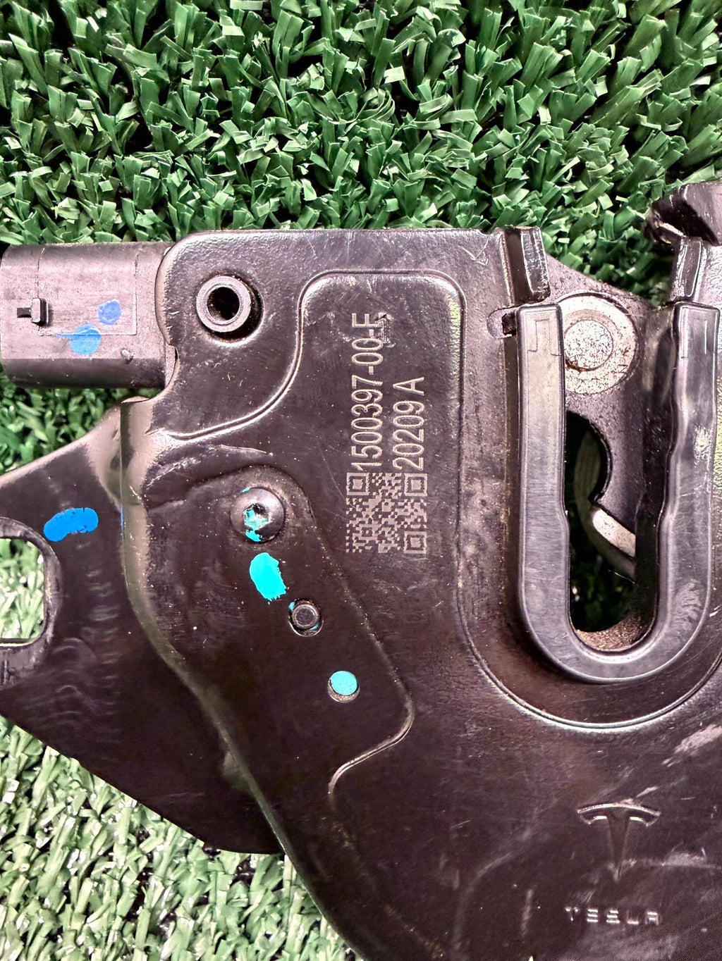 ♦️2020-2024 TESLA MODEL Y/3 FRONT HOOD LATCH LOCK ACTUATOR OEM, 1500397-00-E
