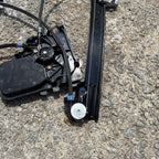 ♦️17-23 TESLA MODEL 3 FRONT LEFT DOOR WINDOW REGULATOR W/ MOTOR OEM 1096620-20-J