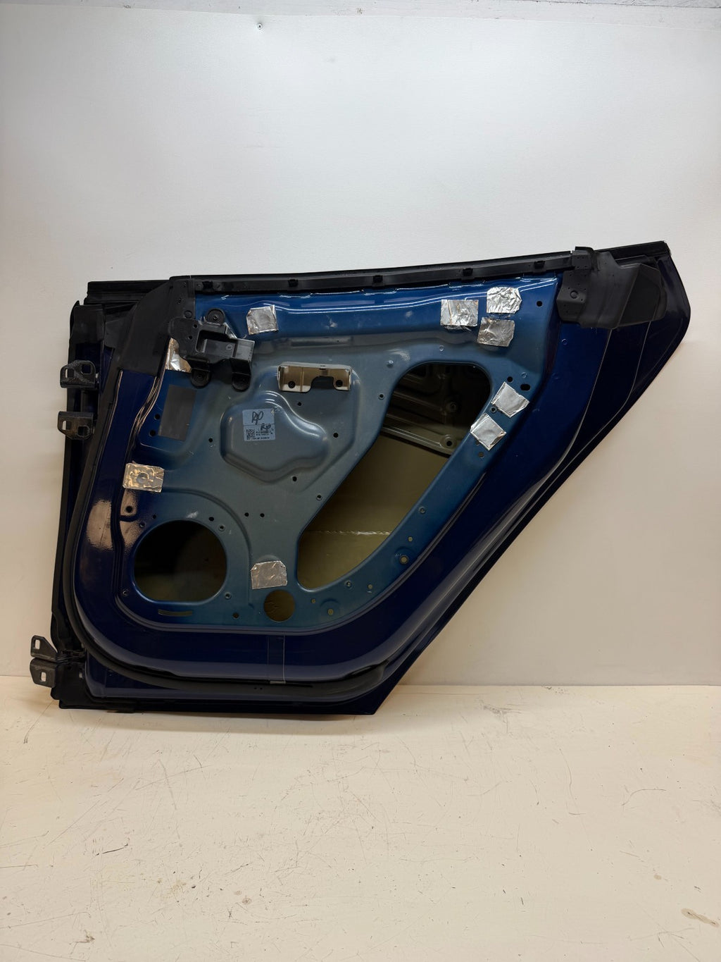 2016-2020 TESLA MODEL S REAR PASSENGER SIDE DOOR SHELL PANEL 6006666-00-H