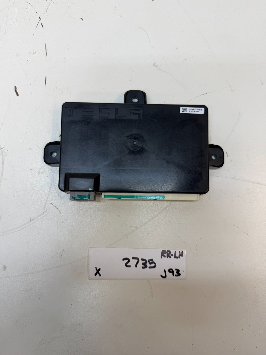 2016-2020 Tesla Model X MX Rear Door Control Module Unit 1045490-10-D