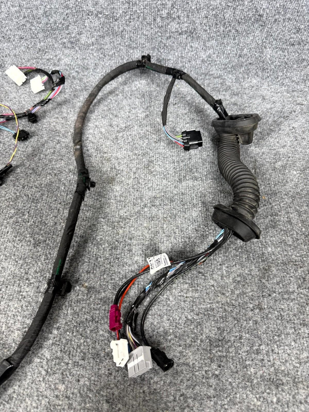 2016-2020 Tesla Model X Front Left Side Door Wiring Harness OEM, 1032432-00-G