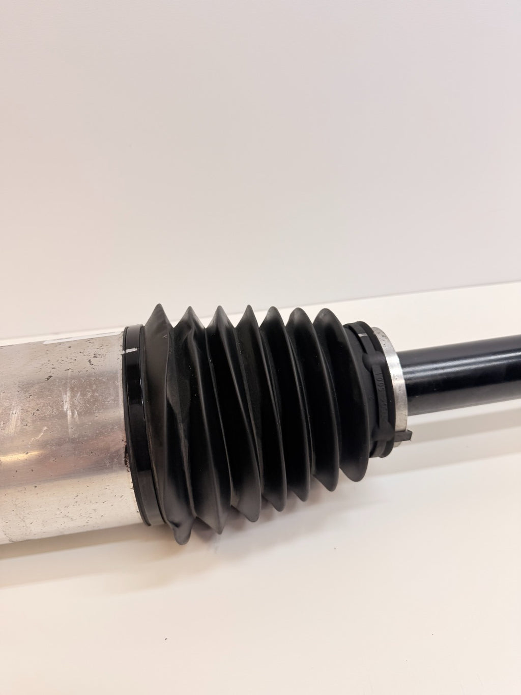 2016-2020 Model S Rear Right Suspension Air Spring Shock Absorber 1067466-25-C