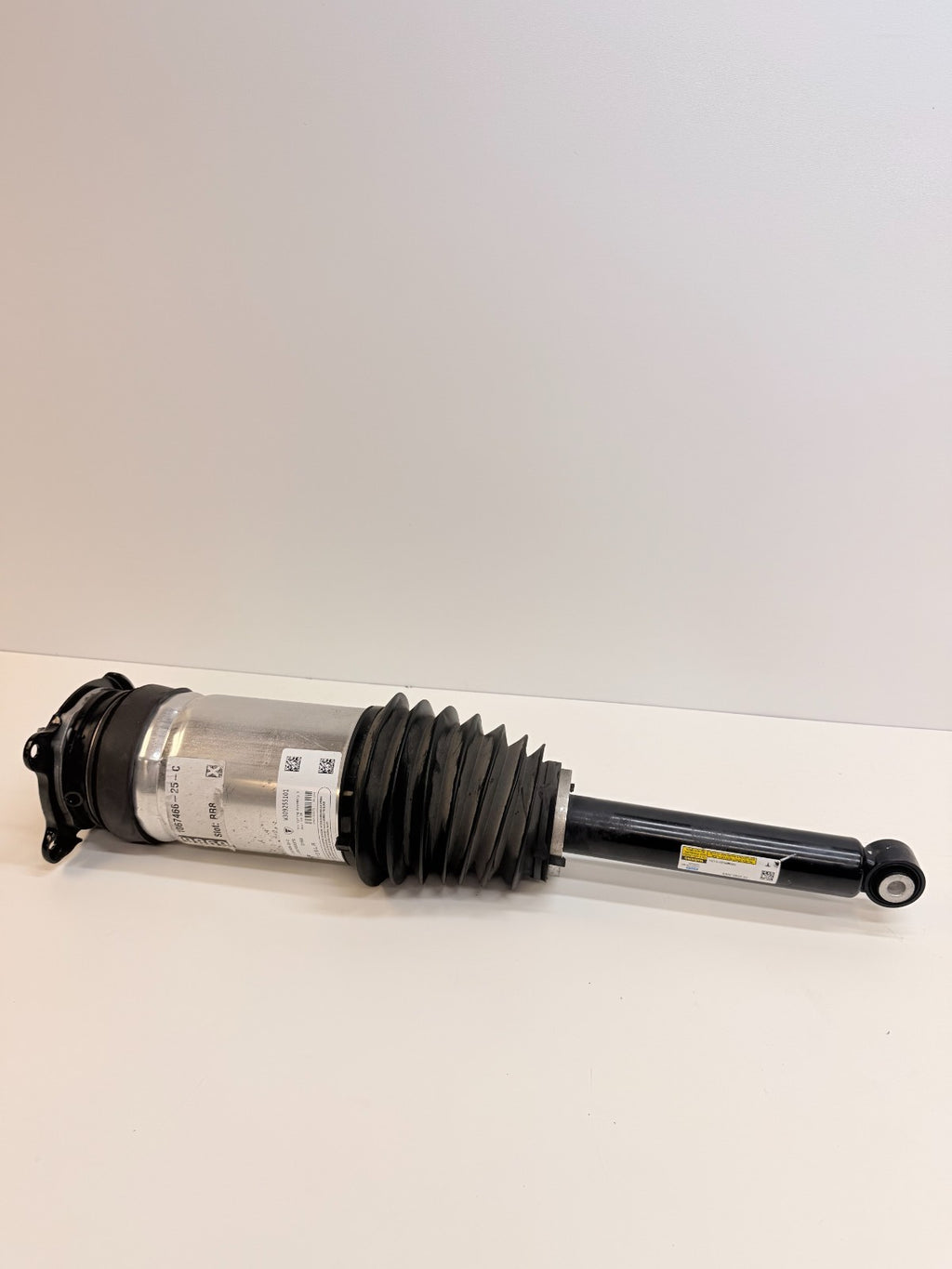 2016-2020 Model S Rear Right Suspension Air Spring Shock Absorber 1067466-25-C