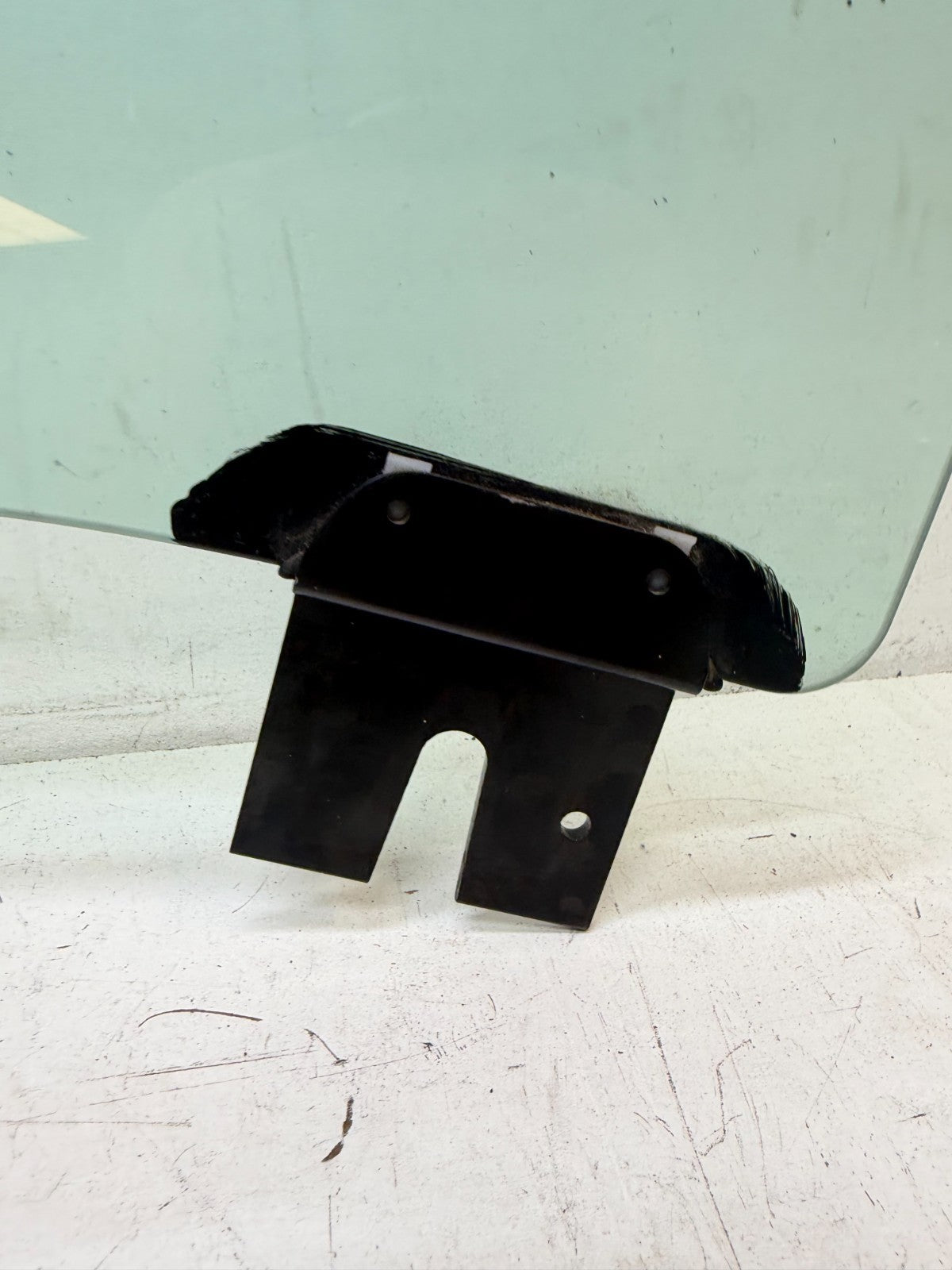 2012-2020 Tesla Model S Front Left Driver Side Door Window Glass OEM 43R-001074