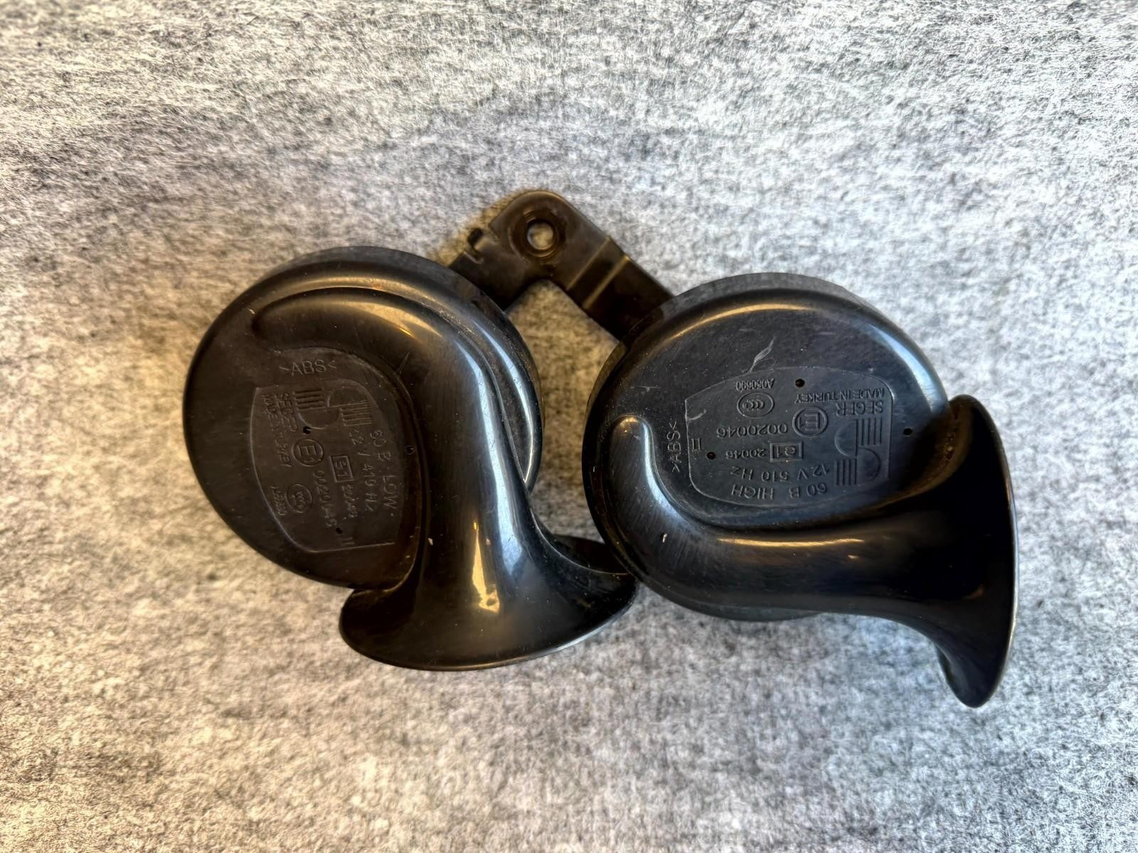 ♦️2012-2020 TESLA MODEL S HIGH & LOW PITCH NOTE TONE HORN SIGNAL OEM, 0020046