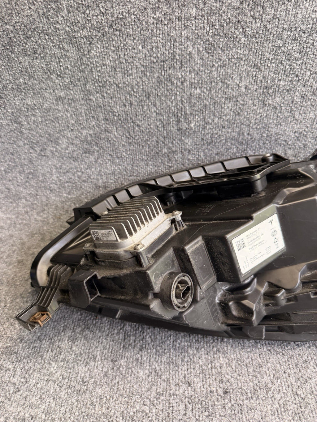 2021 2022 2023 2024 Tesla Model 3Y Left Driver Matrix LED Headlight 1514952-00-D