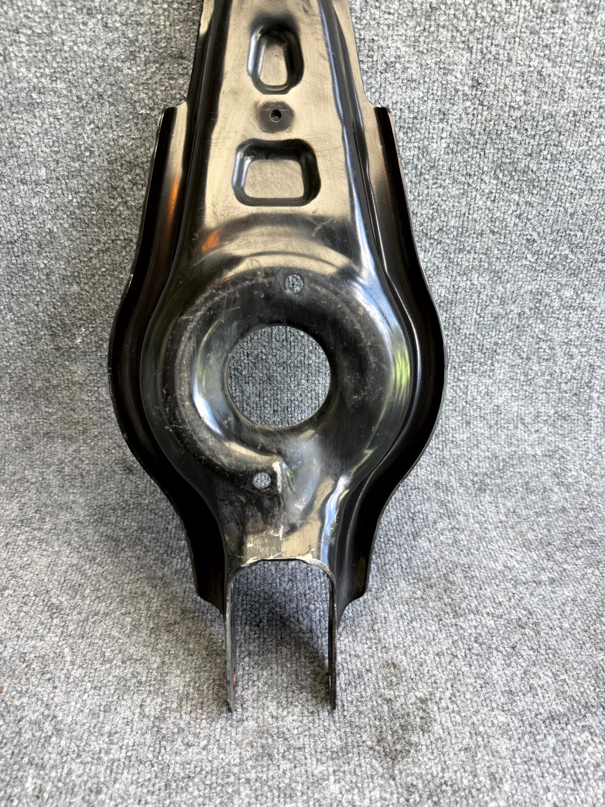 2017 - 2023 TESLA MODEL 3 REAR LEFT / RIGHT LOWER CONTROL ARM OEM, 1044451-00-F