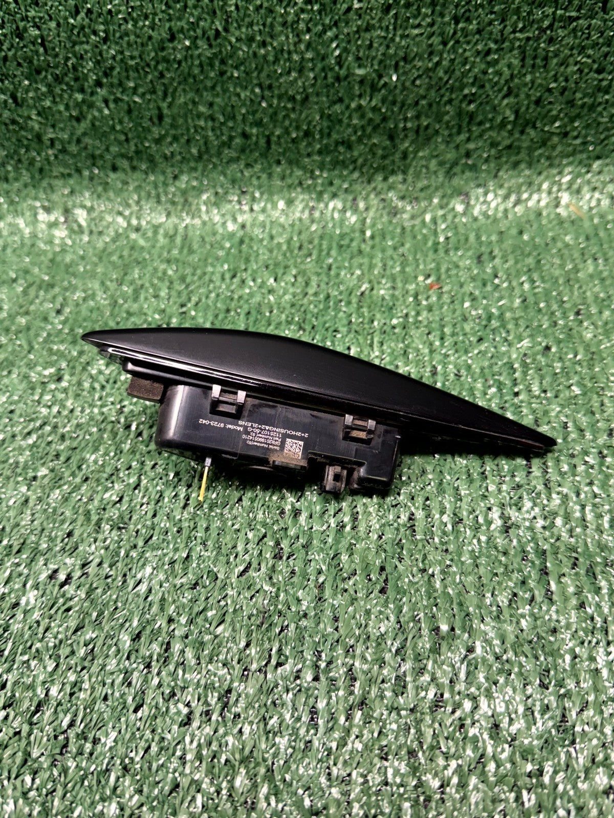 ♦️2020-2023 TESLA MODEL Y RIGHT SIDE TURN SIGNAL MARKER CAMERA OEM, 1125107-50-G