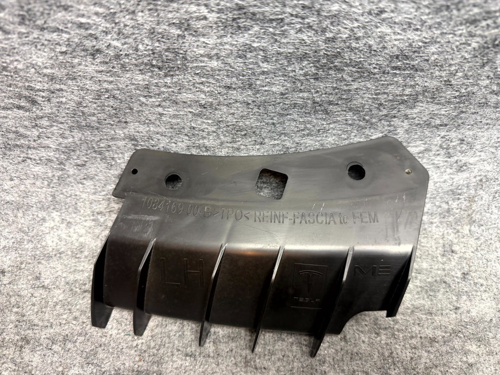 ♦️17-23 TESLA MODEL 3 FRONT LEFT UPPER BUMPER SUPPORT BRACKET OEM, 1084169-00-B