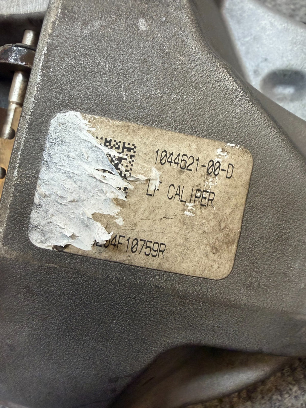 2017-2023 Tesla Model 3 Front Left Brake Caliper 1044621-00-D