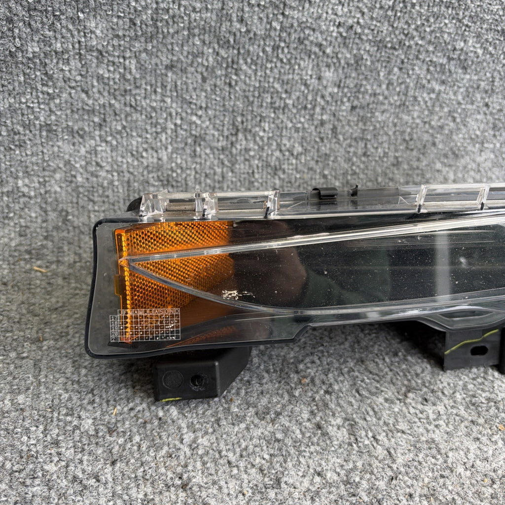17-23 TESLA MODEL 3 FRONT BUMPER LEFT SIDE FOG LIGHT LAMP OEM 1077389-00-F