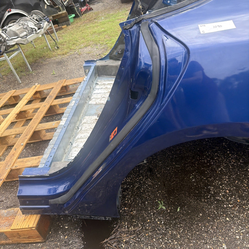 12-20 Tesla Model S Rear LH And RH Side Quarter Panel Body Frame 1020513-S0-A