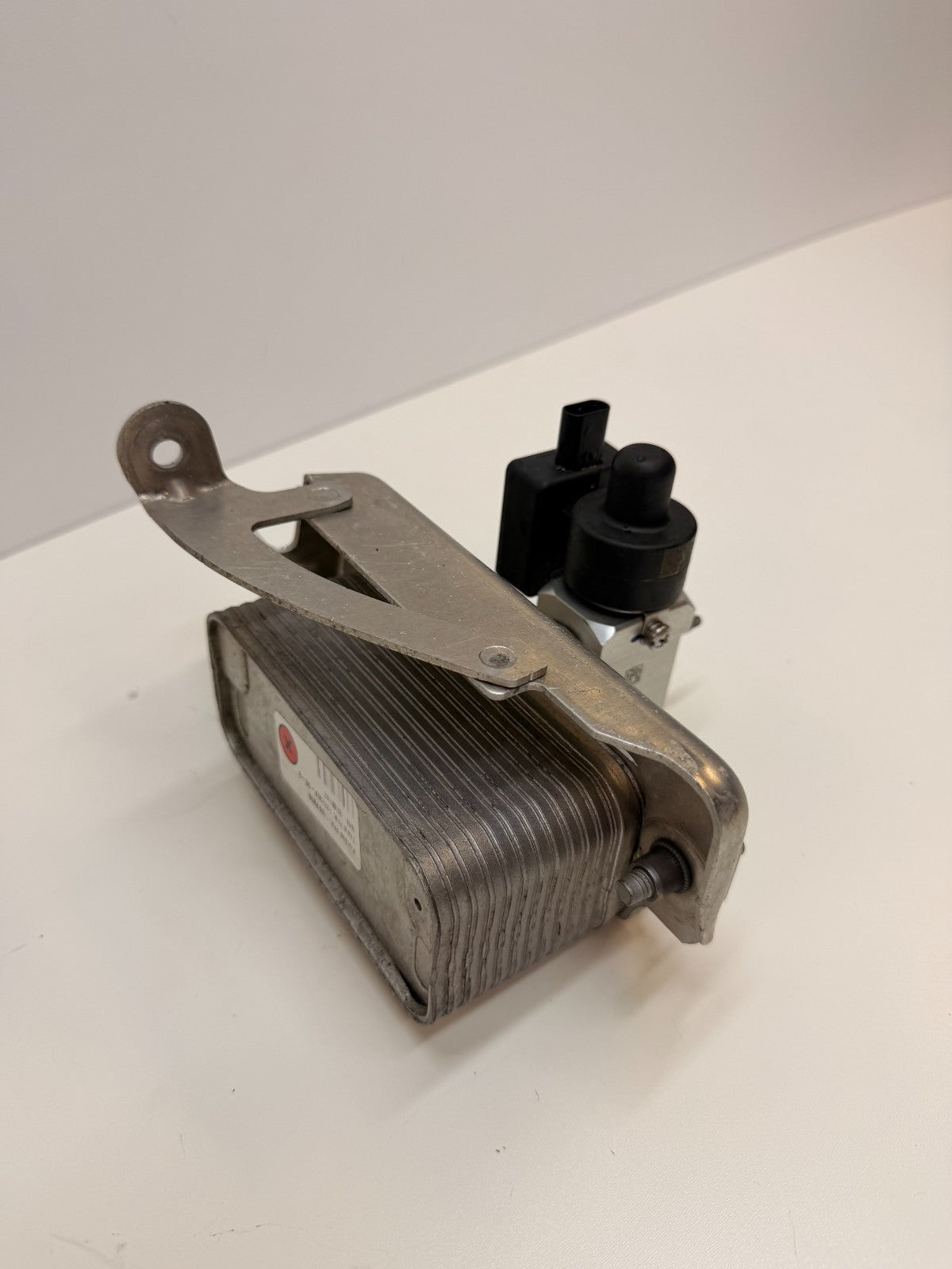2016-2020 Tesla Model S Battery Cooler Heat Exchanger Chiller EXV 1037357-00-G