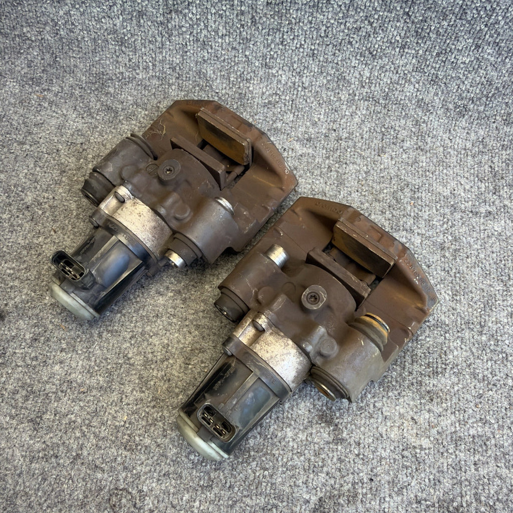12-18 Tesla Model S Brembo Parking Brake Caliper Rear Left And Right OEM SET