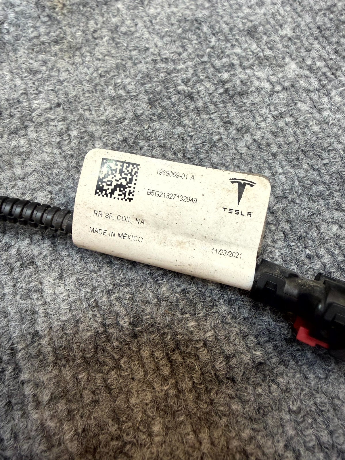 2020-2024 TESLA MODEL Y REAR SUBFRAME CRADLE WIRING HARNESS OEM, 1989059-01-A
