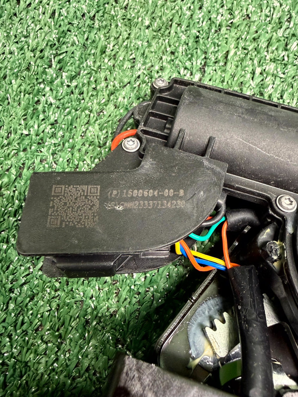♦️2017–2023 TESLA MODEL Y/3 REAR LIFTGATE TRUNK LOCK ACTUATOR OEM, 1500604-00-B