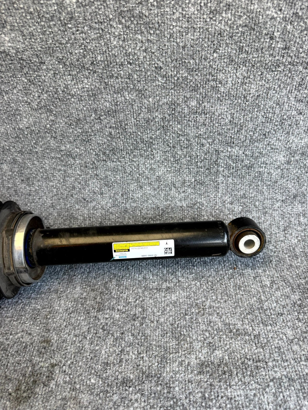 2016 – 2020 TESLA MODEL S REAR RIGHT SIDE AIR SPRING SHOCK OEM, 1067466-00-C