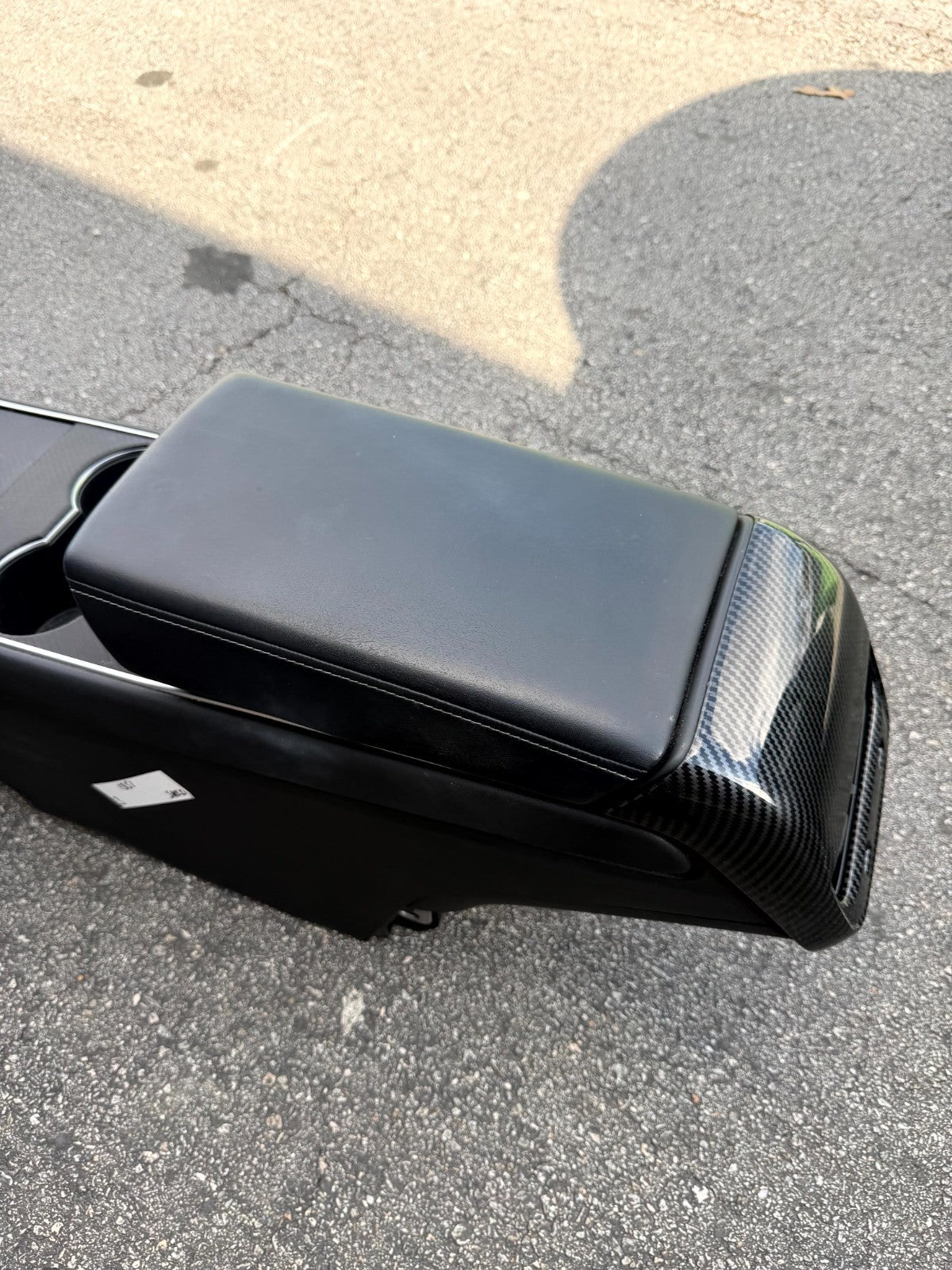 2017 – 2023 TESLA MODEL 3 FRONT CENTER CONSOLE ARMREST OEM, 1755501-99-A