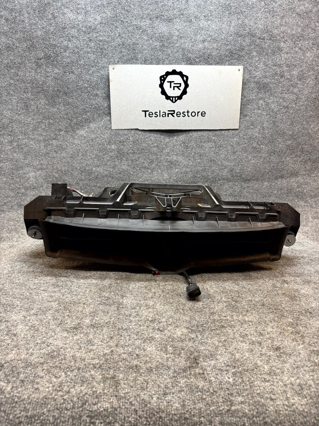 2017-2023 TESLA MODEL 3 RADIATOR COOLING FAN SHROUD & SHUTTER OEM, 1103545-00-B